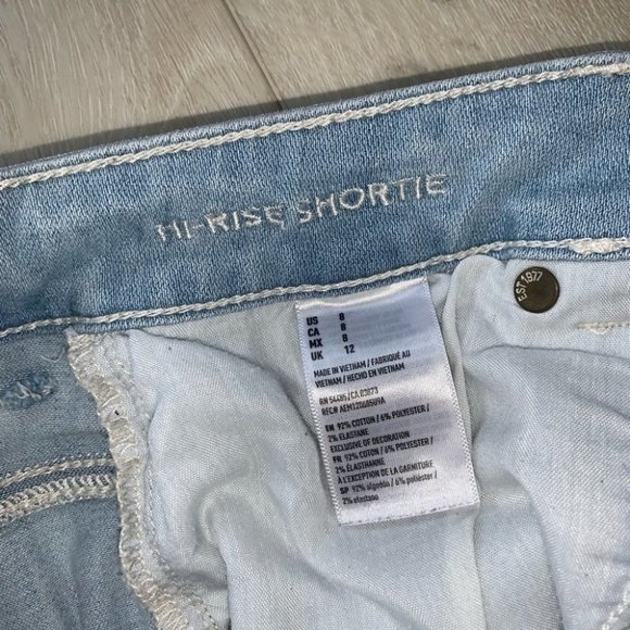 American Eagle Hi-Rise Shortie Size 8 US Light Denim  Lace High Waisted Shorts - Picture 6 of 10